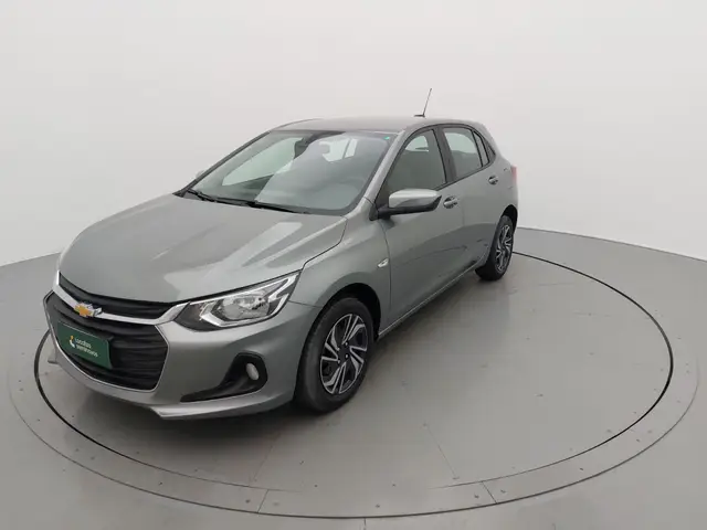 Carro Chevrolet Onix Plus 2024 LT 1.0