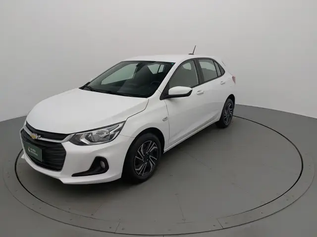 Carro Chevrolet Onix Plus 2024 LT 1.0