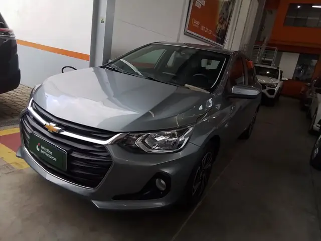 Carro Chevrolet Onix Plus 2024 LT 1.0