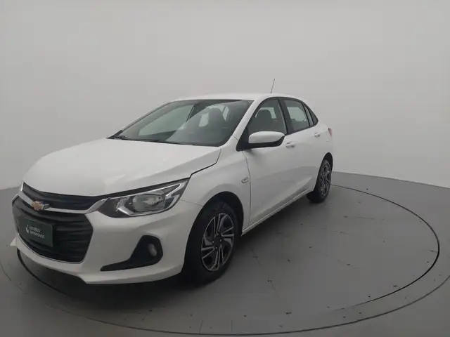 Carro Chevrolet Onix Plus 2024 LT 1.0