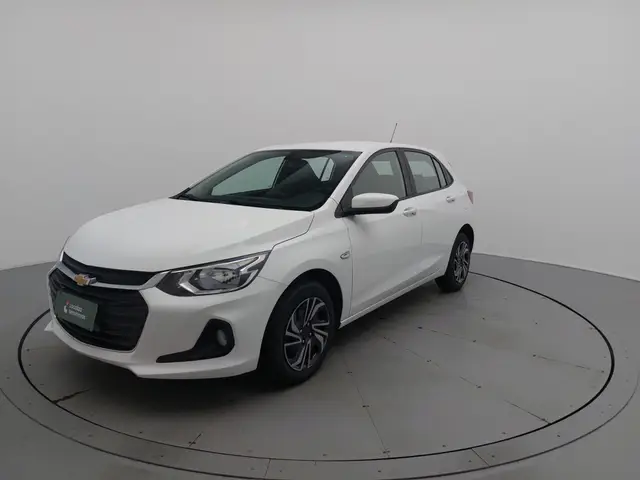 Carro Chevrolet Onix Plus 2024 LT 1.0