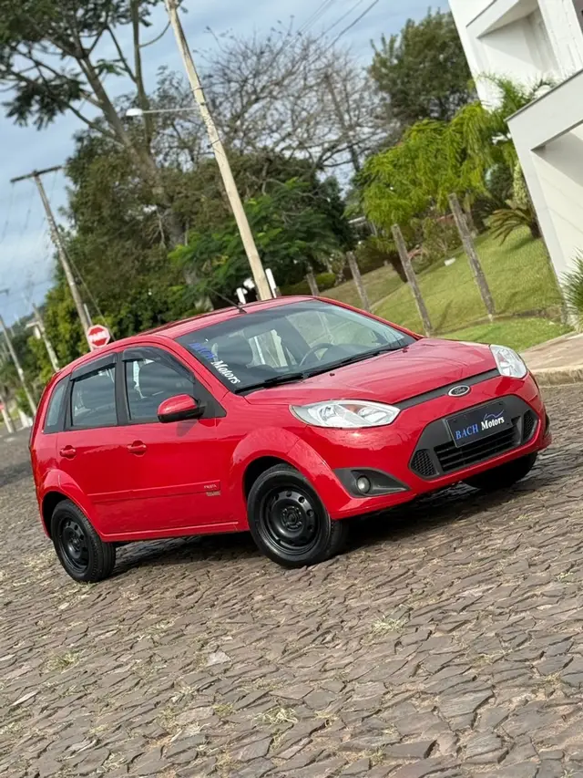 Carro Ford Fiesta Hatch 2013 SE Rocam 1.6 (Flex)