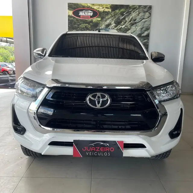 Carro Toyota Hilux Cabine Dupla 2021 STD Power Pack 2.8 TDI CD 4x4