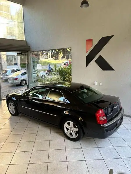 Carro Chrysler 300C 2009 3.5 V6