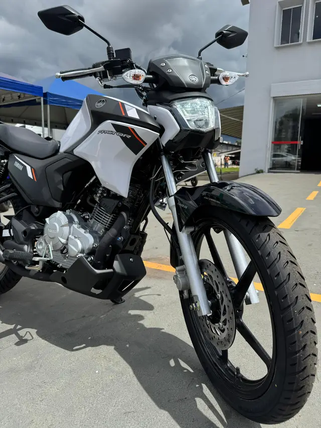 Moto Yamaha YBR 150 Factor 2025 ED