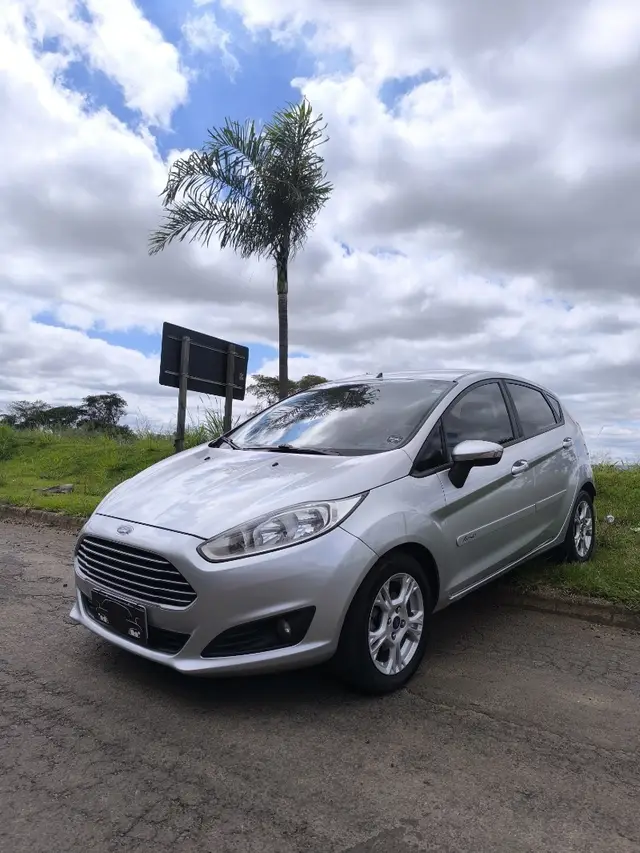 Carro Ford New Fiesta Hatch 2014 New Fiesta SE 1.6 16V PowerShift