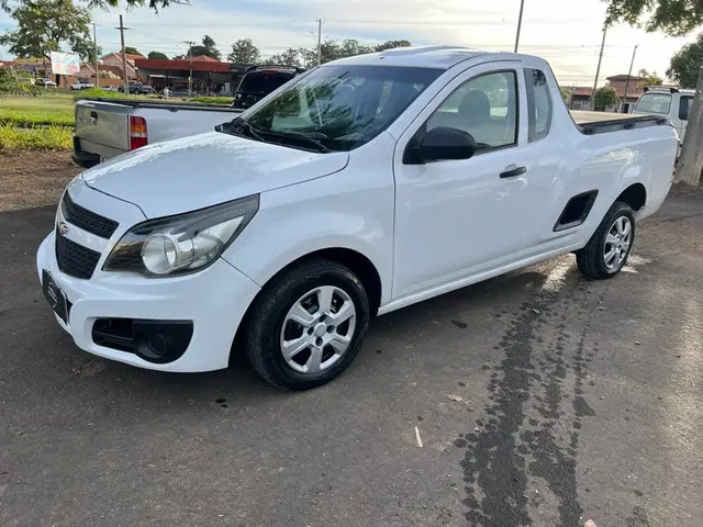 Carro Chevrolet Montana 2013 LS 1.4 (Flex)