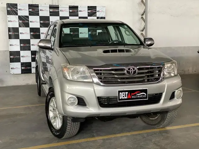 Carro Toyota Hilux Cabine Dupla 2013 Hilux 3.0 TDI 4x4 CD SRV