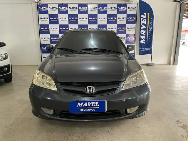 Carro Honda Civic 2005 Sedan LX 1.7 16V
