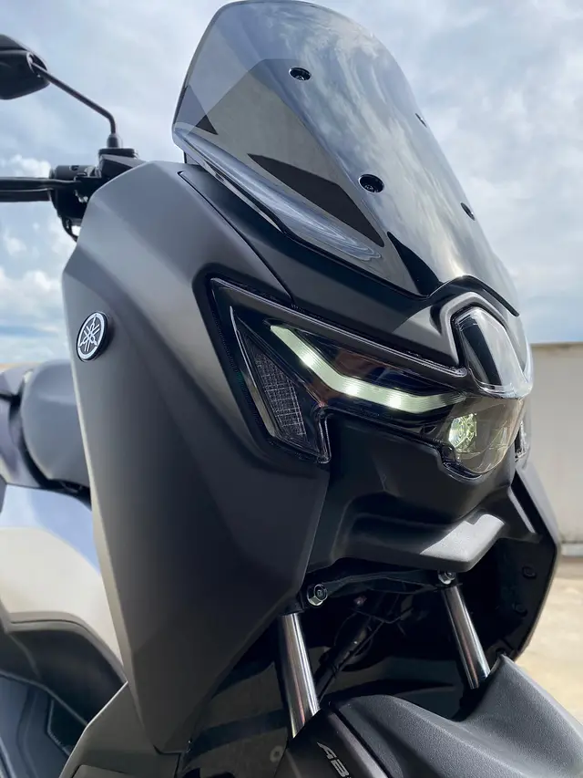 Moto Yamaha NMax 2025 Connected 160 ABS