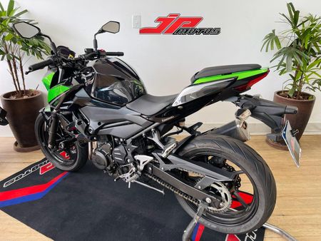 Z 400 Z 400