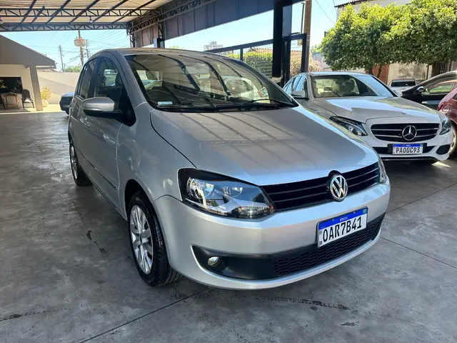 Carro Volkswagen Fox 2012 1.0 VHT (Flex) 4p