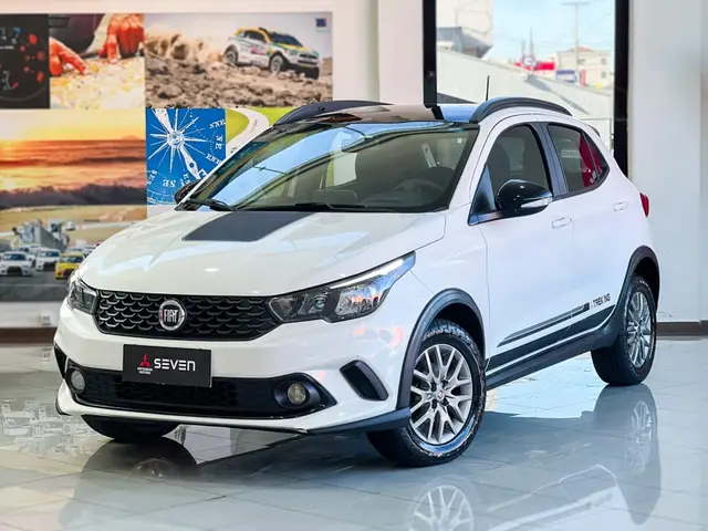 Carro Fiat Argo 2020 1.3 Trekking (Flex)