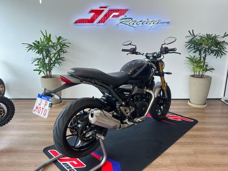 Speed 400 ABS