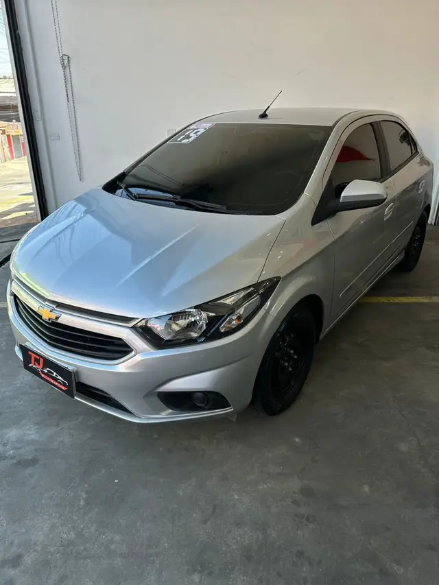 Carro Chevrolet Onix 2019 1.0 LT SPE/4