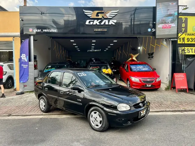 Carro Chevrolet Classic 2006 Corsa Sedan  Life 1.0 VHC