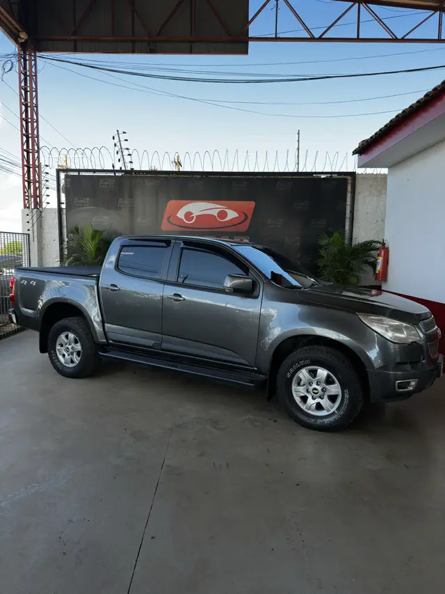 Carro Chevrolet S10 Cabine Dupla 2013 S10 2.8 CTDI LT 4WD (Cabine Dupla)