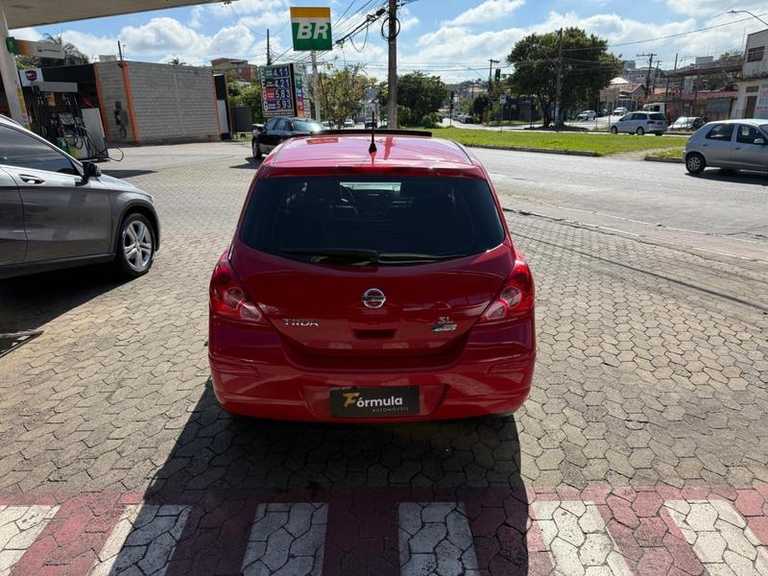 alt=