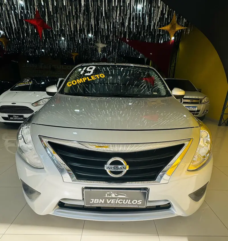 Nissan Versa 1.6 16V S FlexStart (Flex)