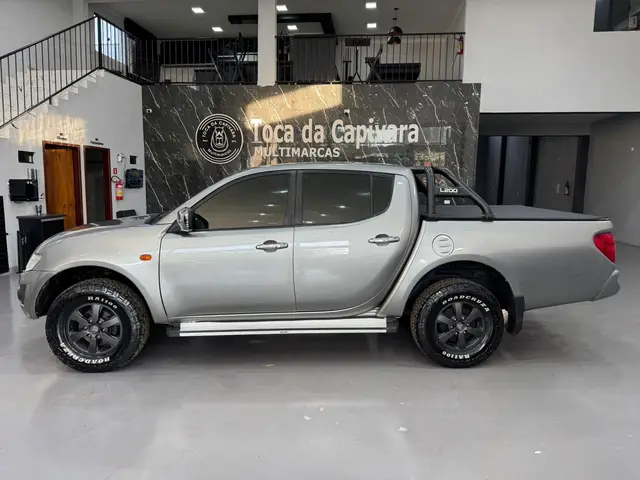 Carro Mitsubishi L200 Triton 2013 3.2 DI-D 4x4
