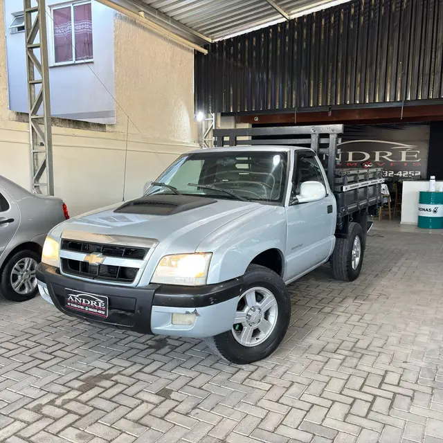 Carro Chevrolet S10 Cabine Simples 2010 S10 Advantage 4x2 2.4 (Flex) (Cab Simples)