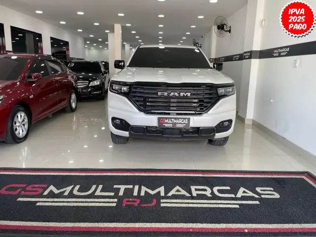 Carro RAM Rampage 2024 Laramie 2.0 Turbo