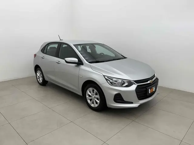 Carro Chevrolet Onix 2023 LT 1.0