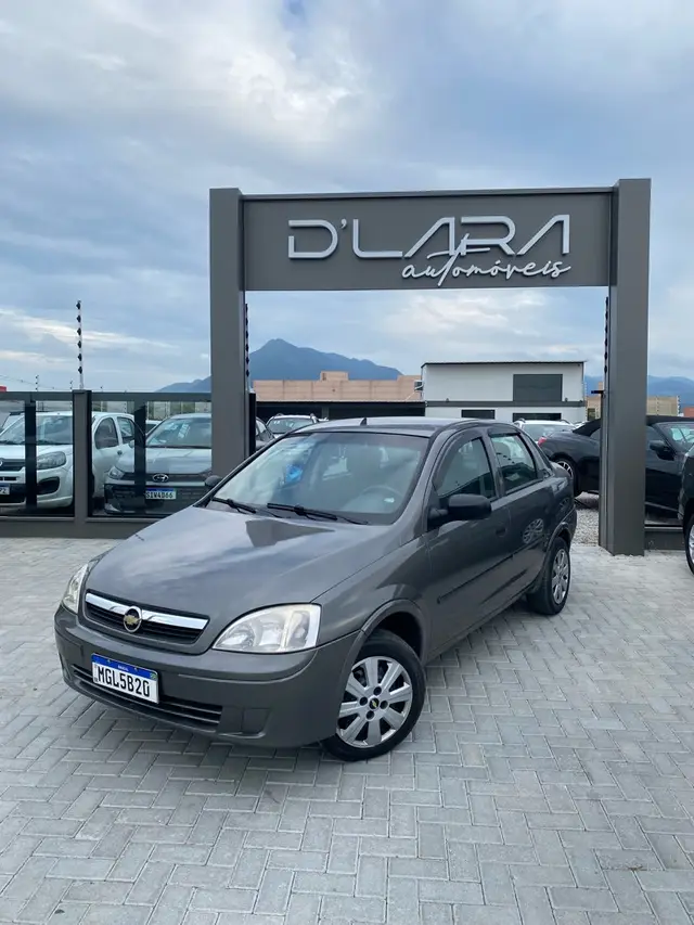 Carro Chevrolet Corsa Sedan 2004 1.8 (Flex)