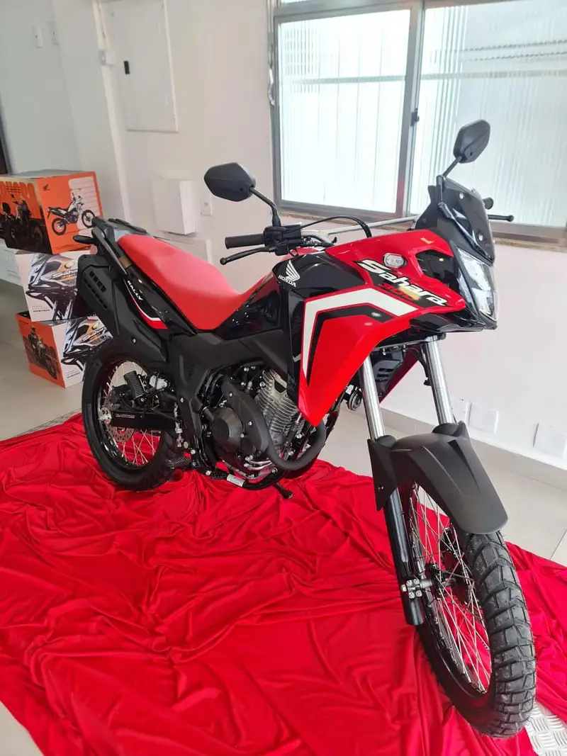 Honda XRE Sahara 300 Rally