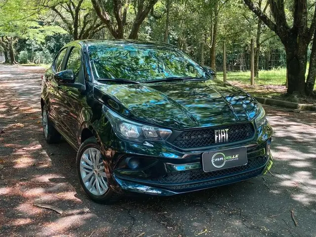 Carro Fiat Cronos 2023 Drive 1.3 (Flex) AT