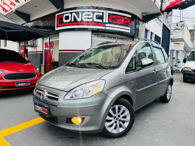 Carro Fiat Idea 2015 Attractive 1.4 8V (Flex)
