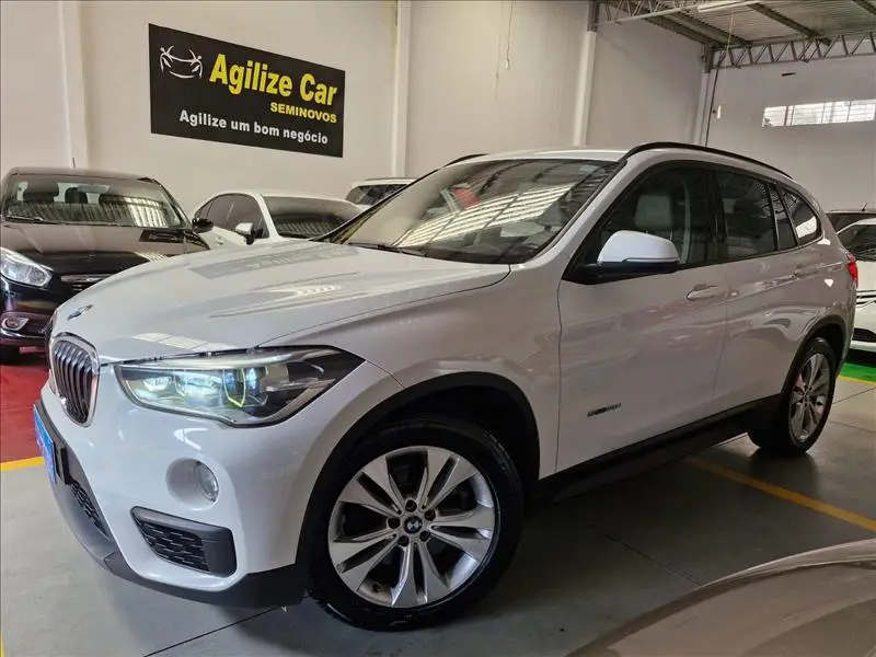BMW X1 2.0 sDrive20i GP ActiveFlex