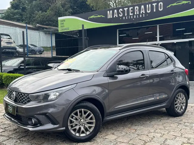 Carro Fiat Argo 2020 1.3 Trekking (Flex)