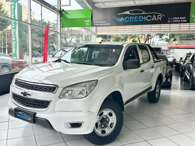 Carro Chevrolet S10 Cabine Dupla 2014 S10 2.8 CTDI LS 4WD (Cabine Dupla)