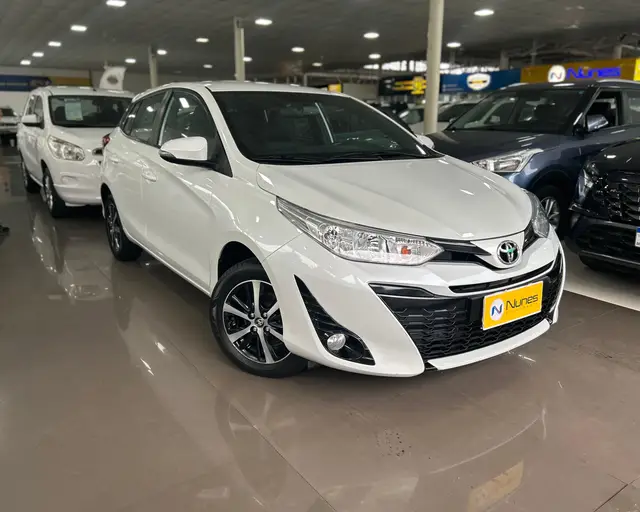 Carro Toyota Yaris 2022 1.5 XS Connect CVT (Flex)