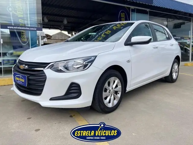 Carro Chevrolet Onix 2023 LT 1.0