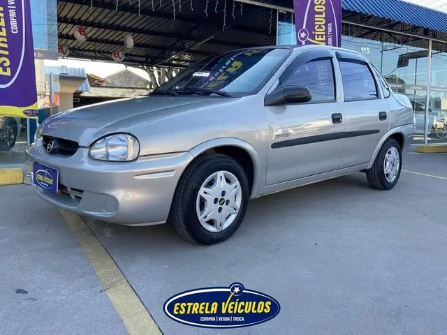 Carro Chevrolet Classic 2005 Corsa Sedan  Spirit 1.0 VHC