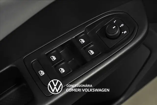 Carro Volkswagen Taos 2025 Comfortline 1.4 TSI