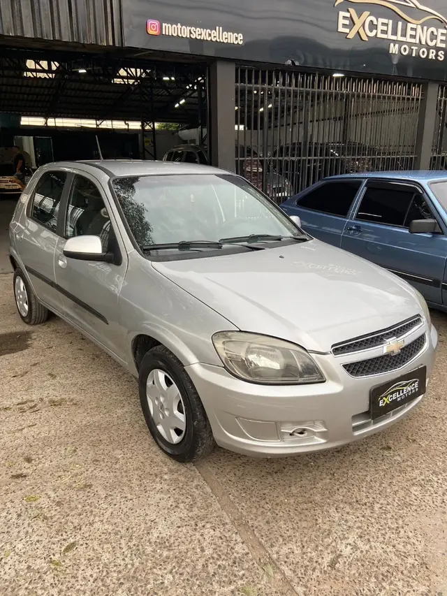 Carro Chevrolet Celta 2014 LT 1.0 (Flex)