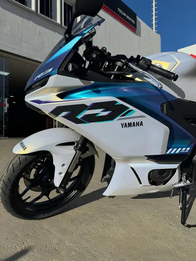 Carro Yamaha YZF R3 2025 ABS