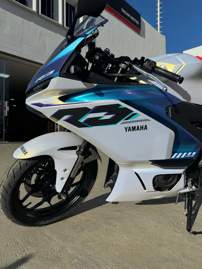Yamaha YZF R3 ABS