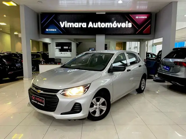 Carro Chevrolet Onix 2023 1.0