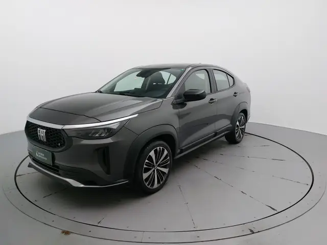 Carro Fiat Fastback 2024 Audace