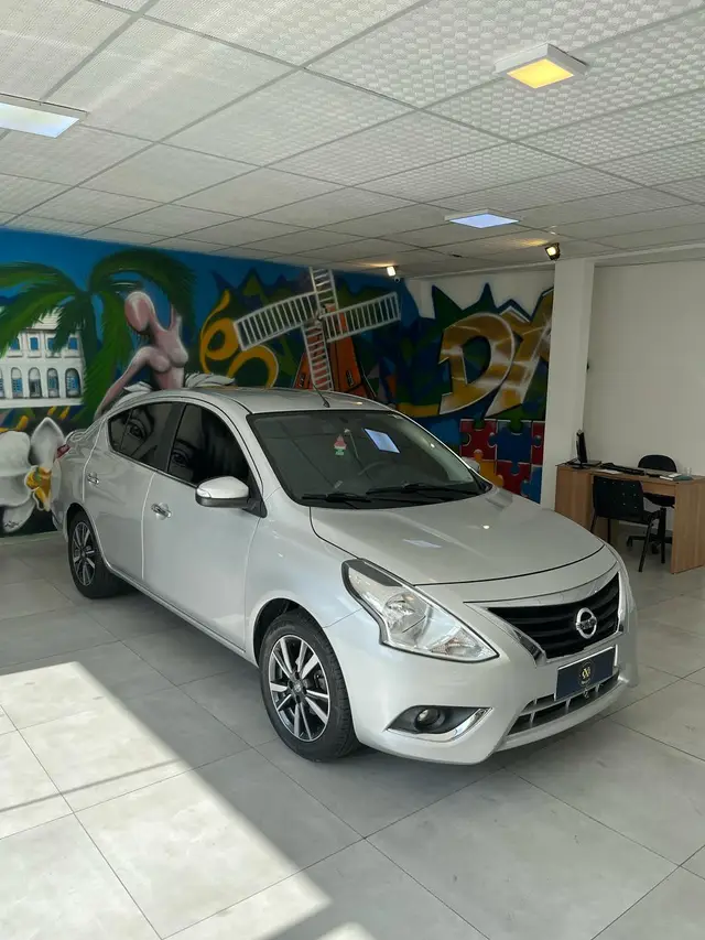 Carro Nissan Versa 2019 1.6 16V SL FlexStart CVT (Flex)