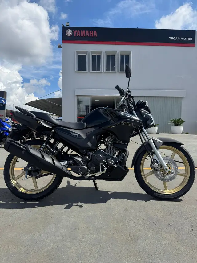 Moto Yamaha YBR 150 Factor 2025 DX