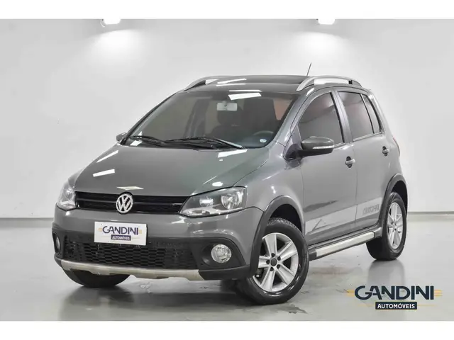 Carro Volkswagen CrossFox 2011 1.6 (Flex)