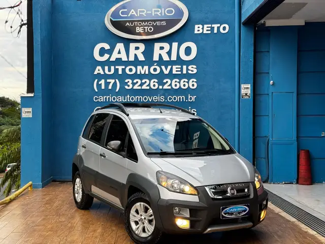 Carro Fiat Idea 2014 Adventure 1.8 16V E.TorQ (Flex)