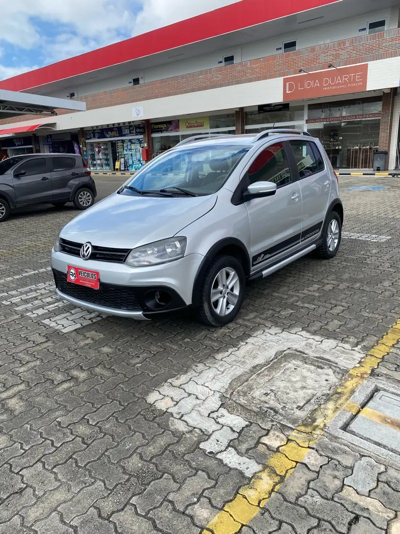Volkswagen CrossFox 1.6 (Flex)