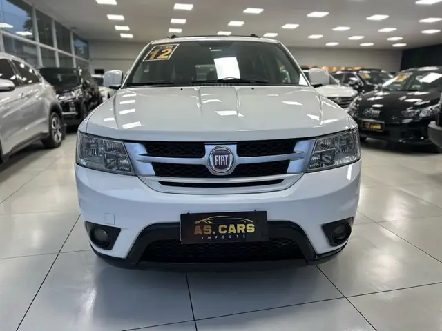 Carro Fiat Freemont 2012 2.4 16V Emotion (Aut)