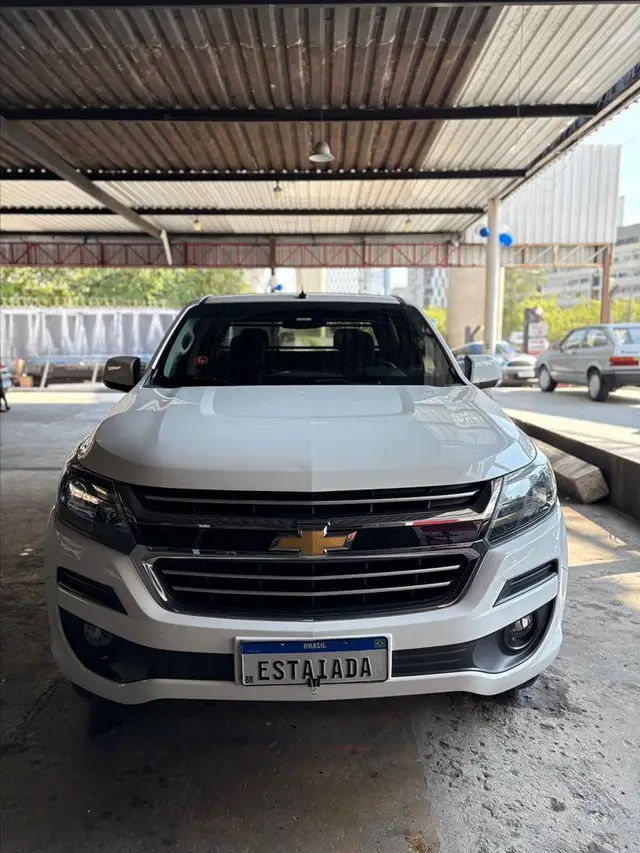 Carro Chevrolet S10 Cabine Dupla 2018 S10 2.5 ECOTEC SIDI LT 4WD (Cabine Dupla) (Aut)